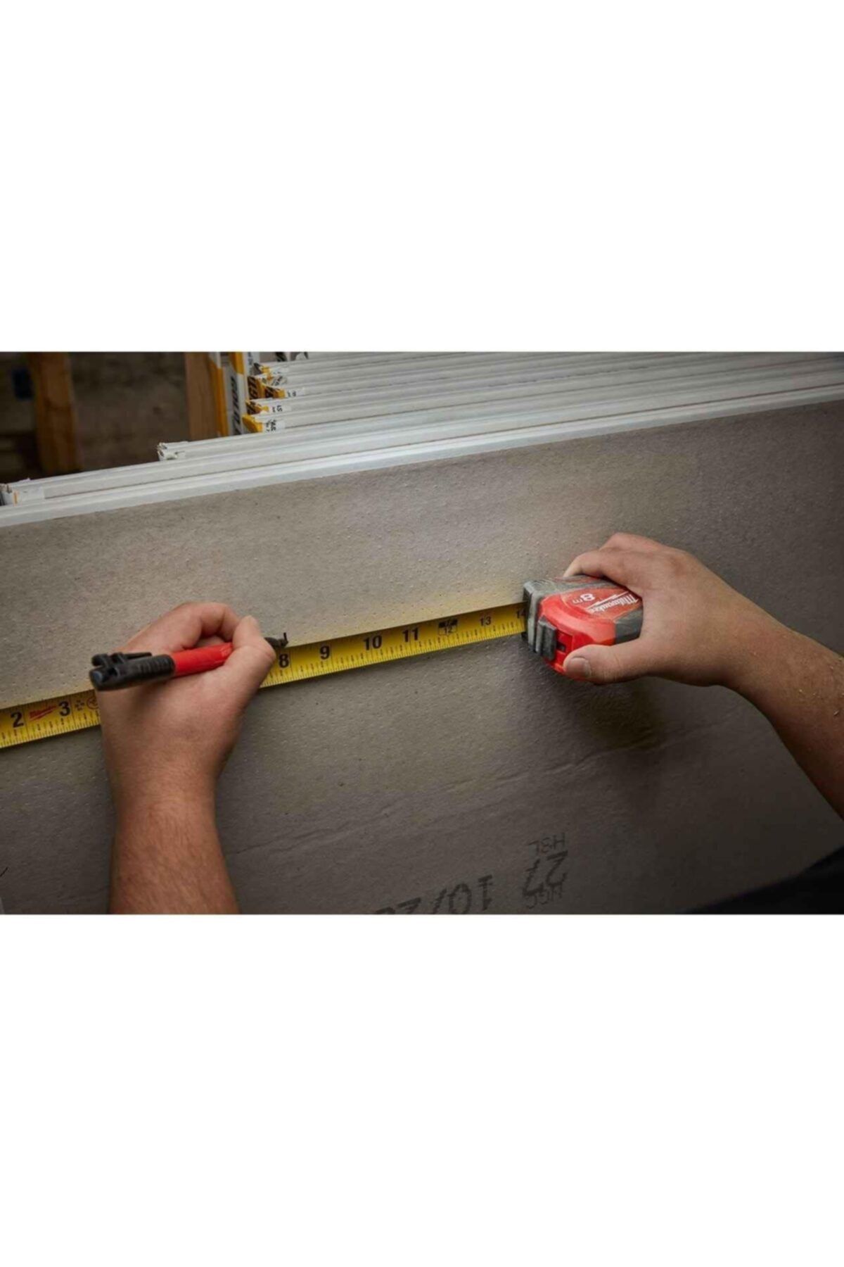 ŞERİT METRE PRO KOMPAKT 8mt/25mm